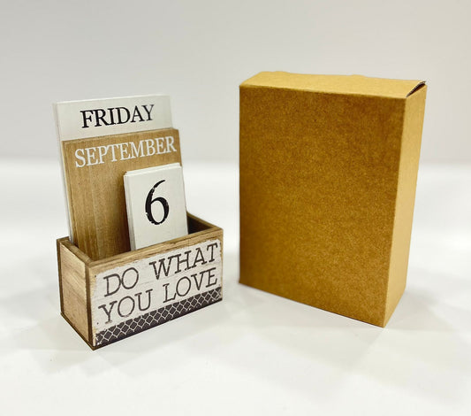 Wooden calender